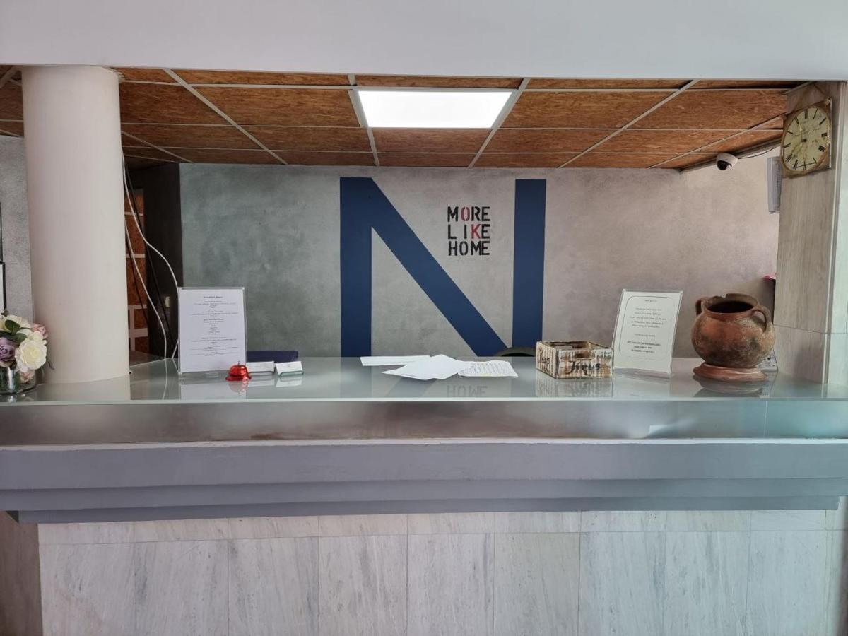 Nereus Hotel Paphos מראה חיצוני תמונה